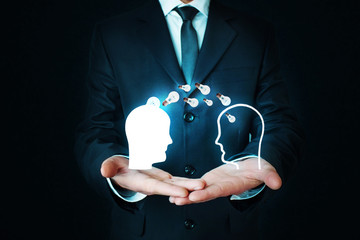 遥遥领先的造句