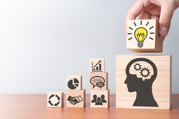 送朋友香水礼物的祝福语