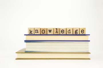 遥遥领先的造句