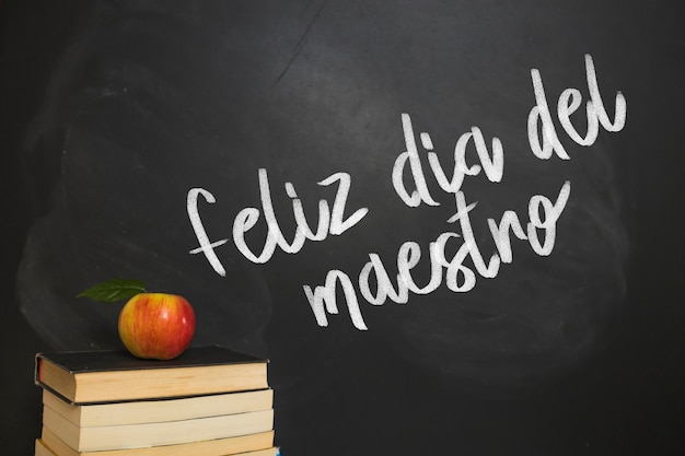 为什么主流的数码产品的默认颜色全是黑的-