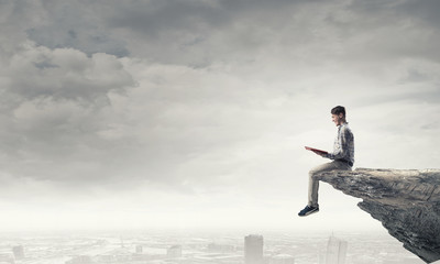 为什么移动硬盘不显示